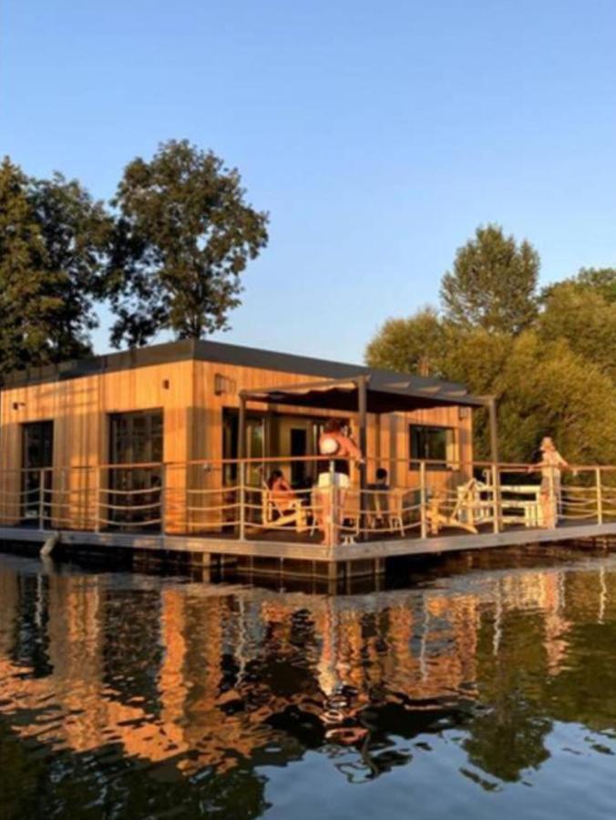 Seinehouse - Maison Flottante Vaux-Sur-Seine Kültér fotó